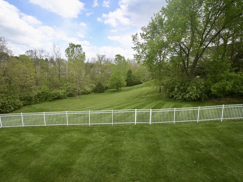 2081 Blankenbecker Drive, Florence, KY 41042 Photo 9