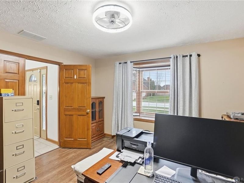 214 Old Carriage Drive, Englewood, OH 45322 Photo 18