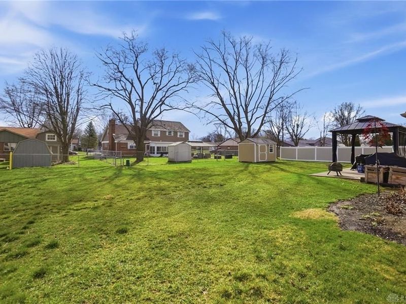 214 Old Carriage Drive, Englewood, OH 45322 Photo 33