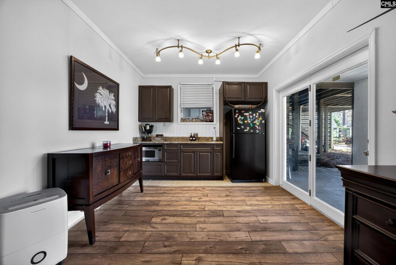 106 Lorick Circle Photo 32