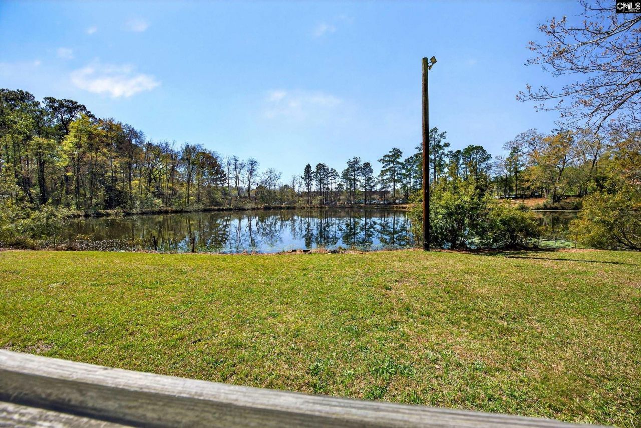 106 Lorick Circle Photo 47