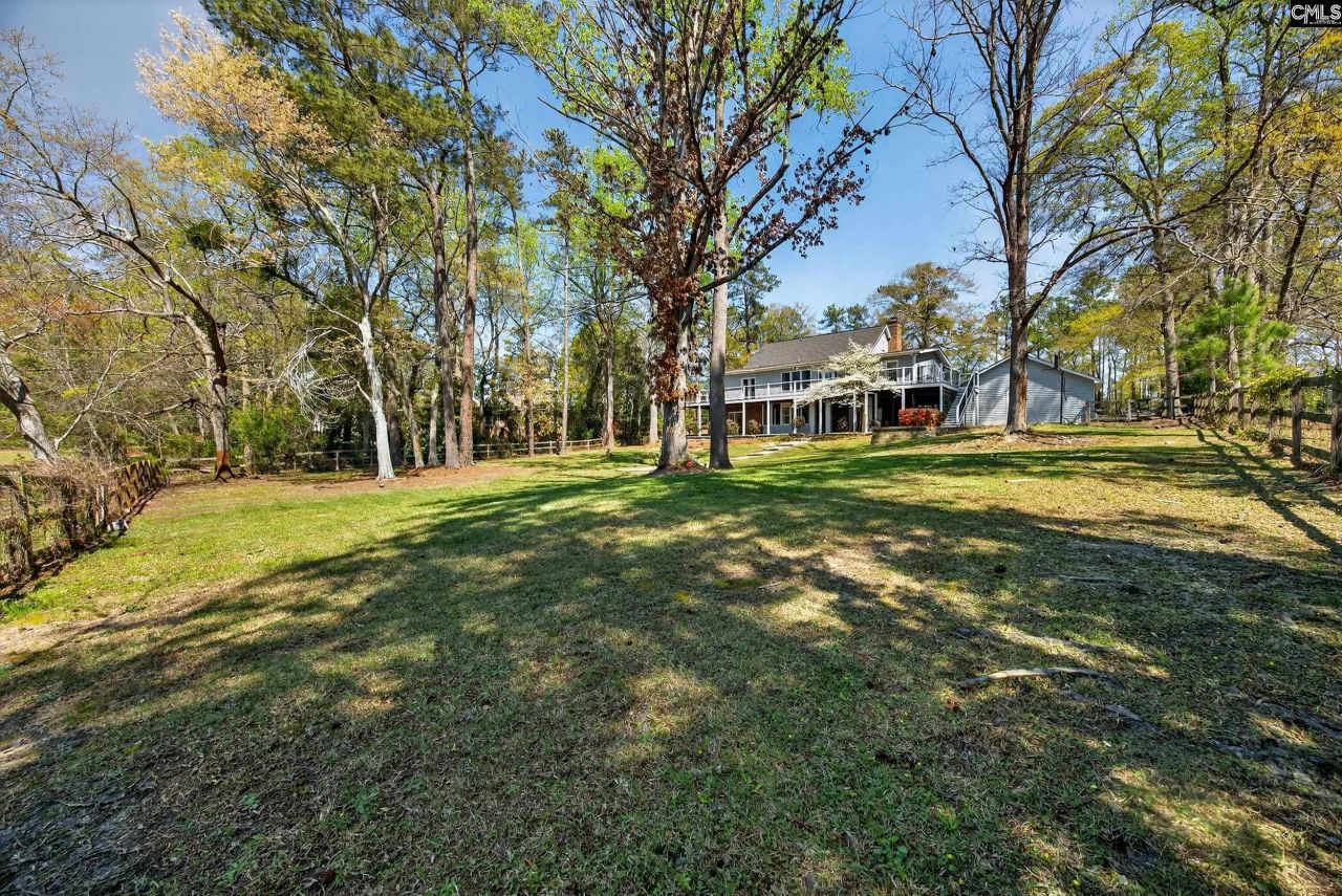 106 Lorick Circle Photo 48