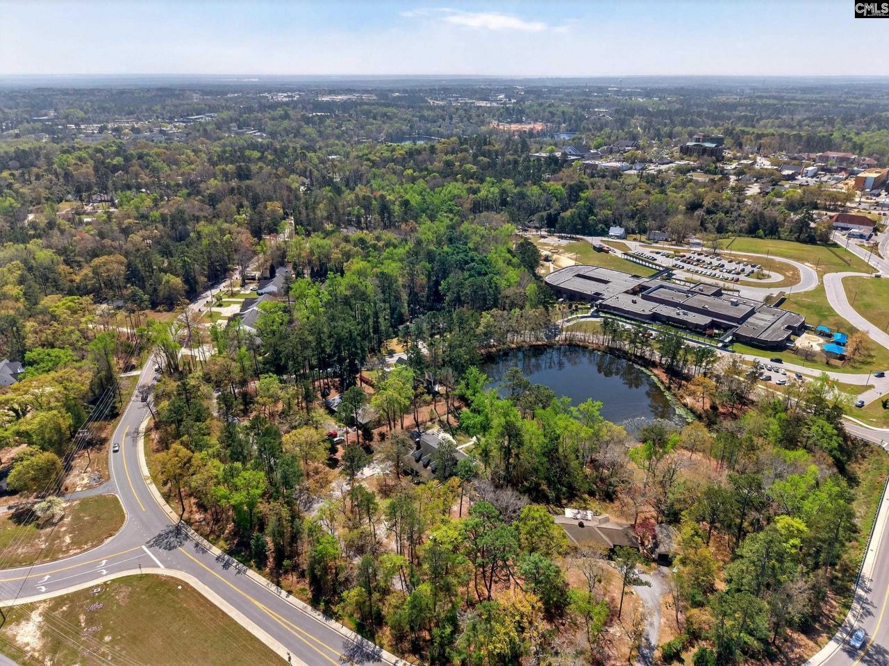 106 Lorick Circle Photo 53