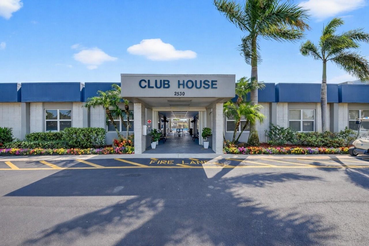 2758 Emory Drive E, Unit B, West Palm Beach, FL 33415 Photo