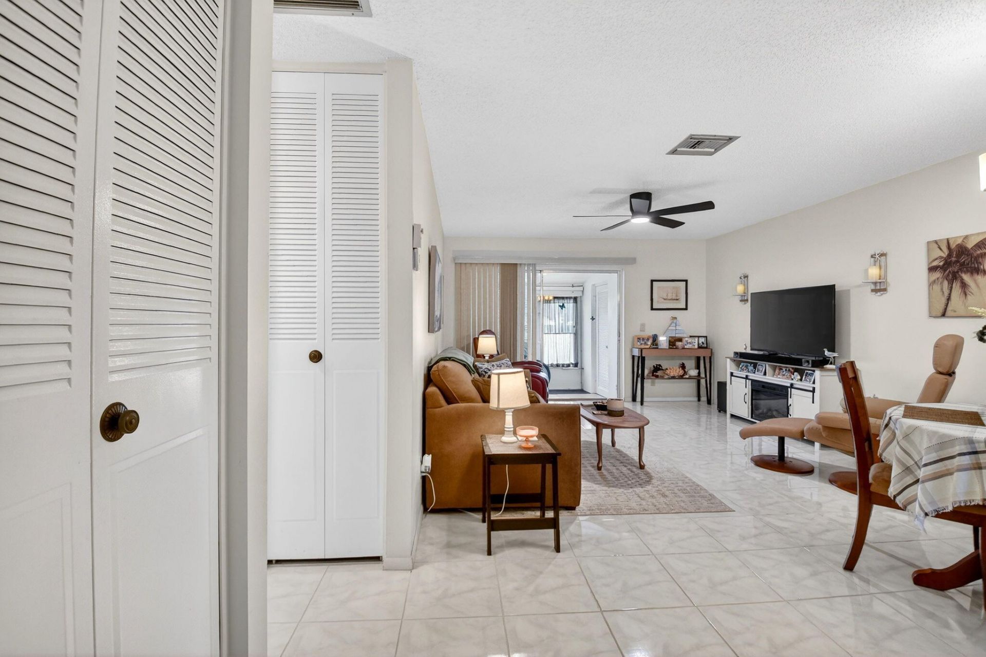 2758 Emory Drive E, Unit B, West Palm Beach, FL 33415 Photo