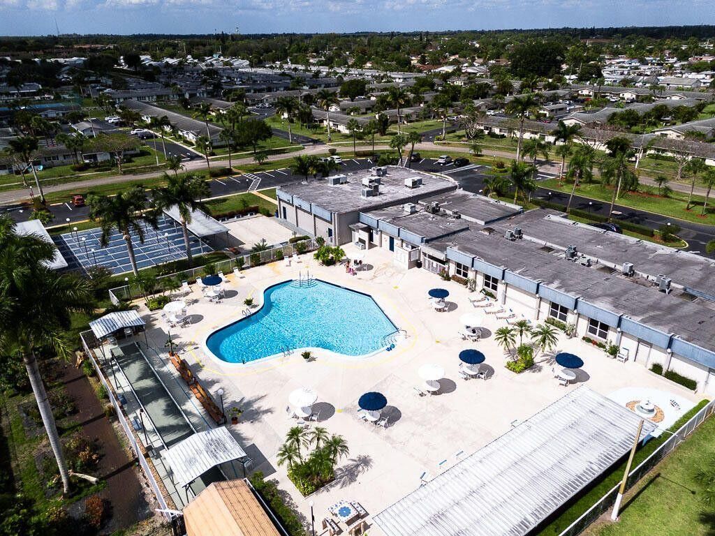 2758 Emory Drive E, Unit B, West Palm Beach, FL 33415 Photo