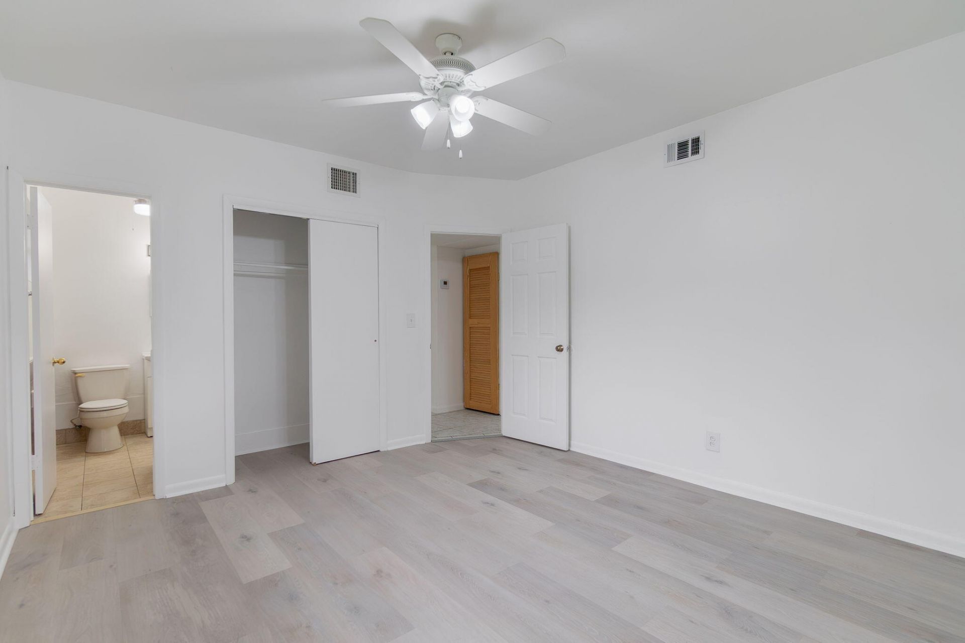 904 SE 16th Street, Stuart, FL 34994 Photo