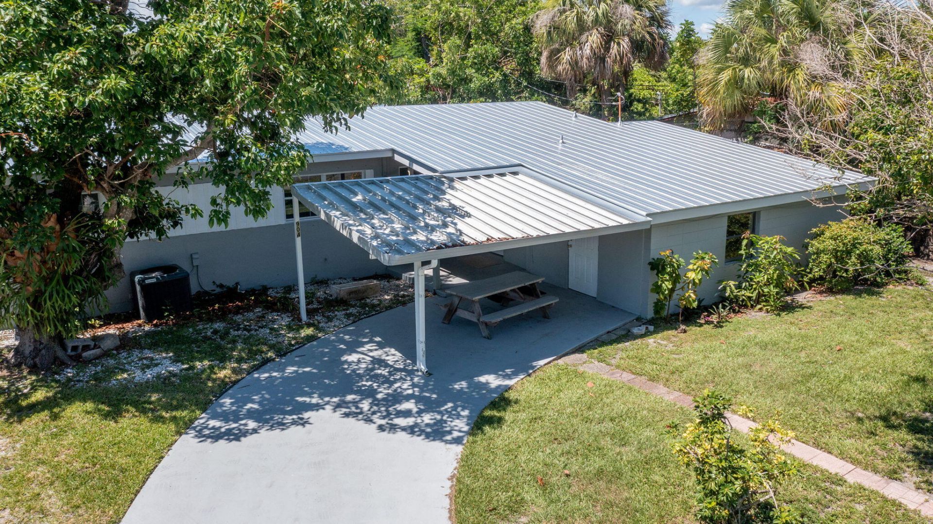 904 SE 16th Street, Stuart, FL 34994 Photo
