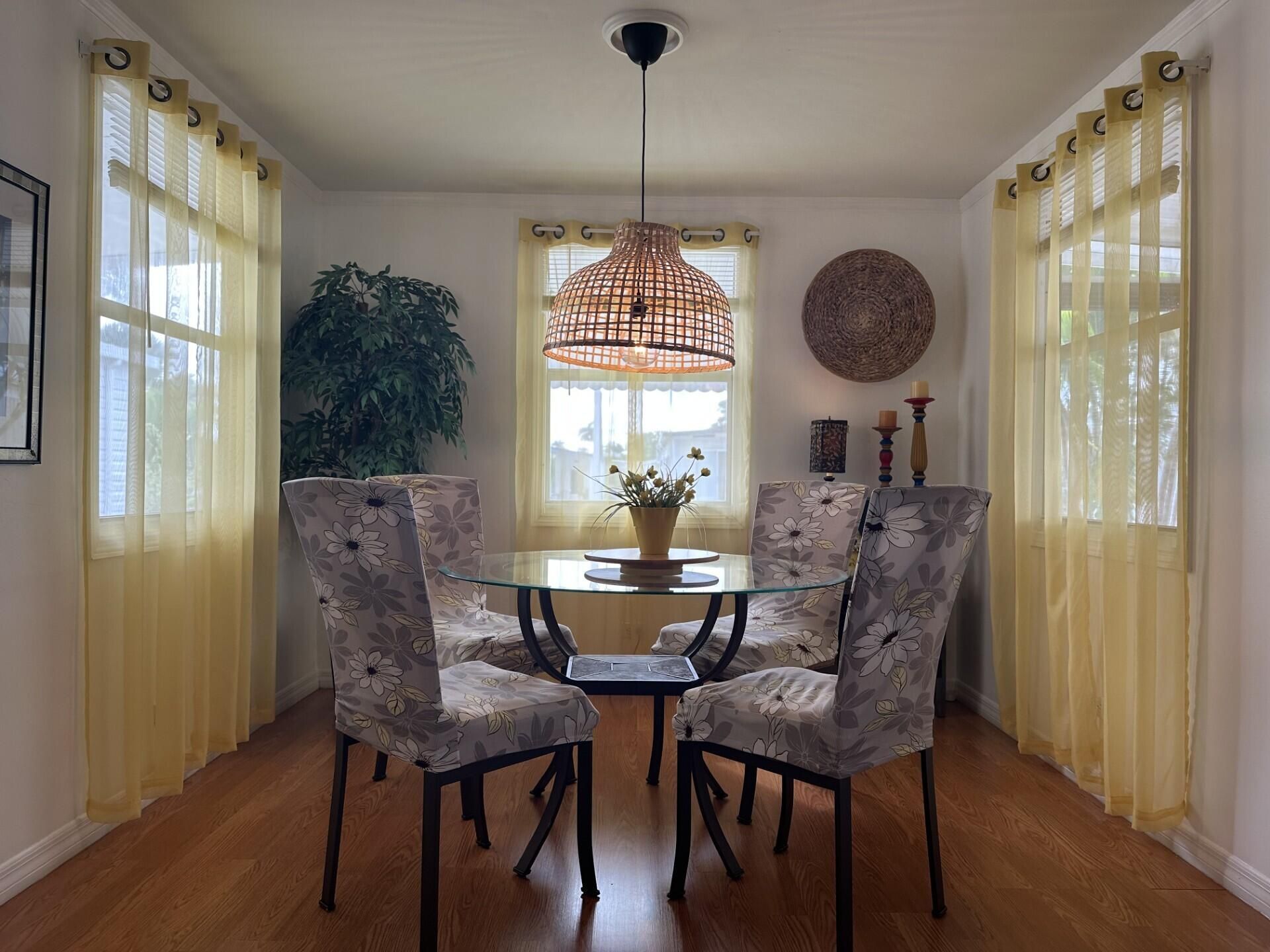 8661 SW 18th Place, Davie, FL 33324 Photo