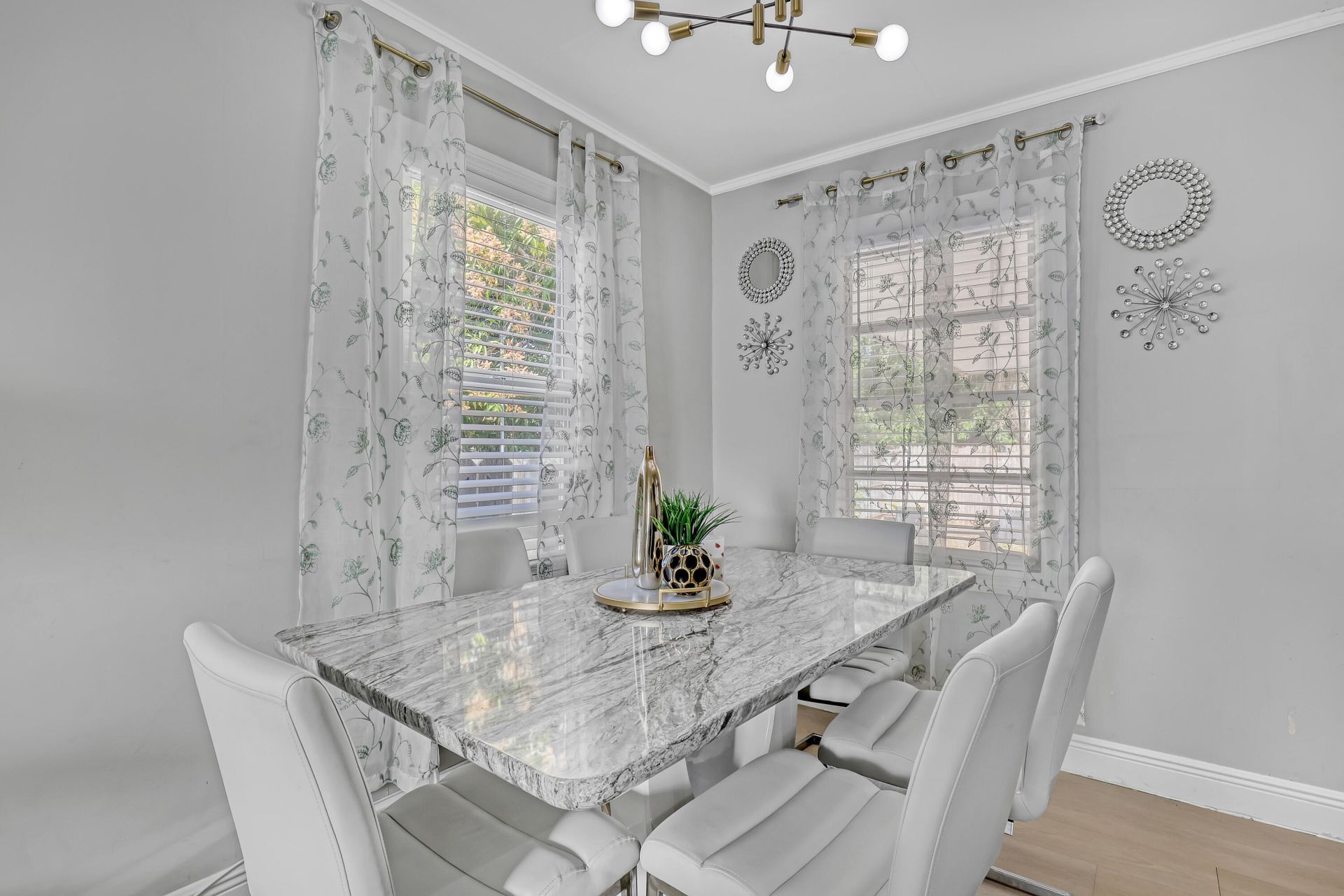 731 50th Street, West Palm Beach, FL 33407 Photo