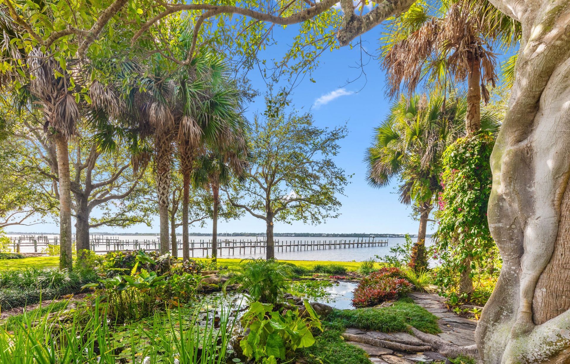 1924 NW Shore Terrace, Stuart, FL 34994 Photo