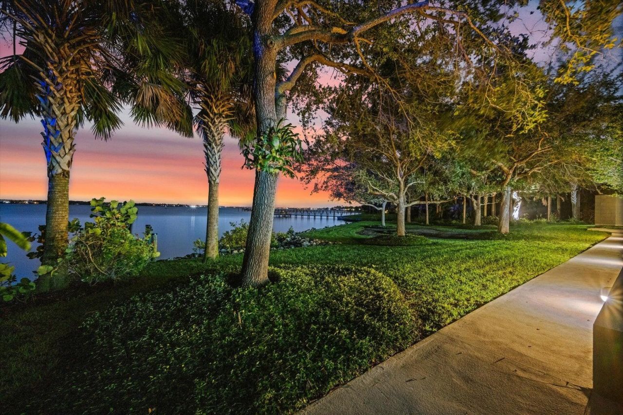 1924 NW Shore Terrace, Stuart, FL 34994 Photo