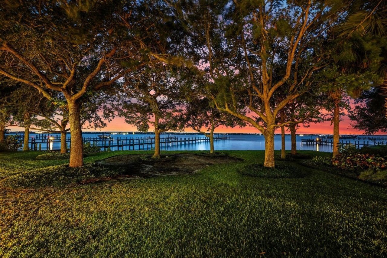 1924 NW Shore Terrace, Stuart, FL 34994 Photo