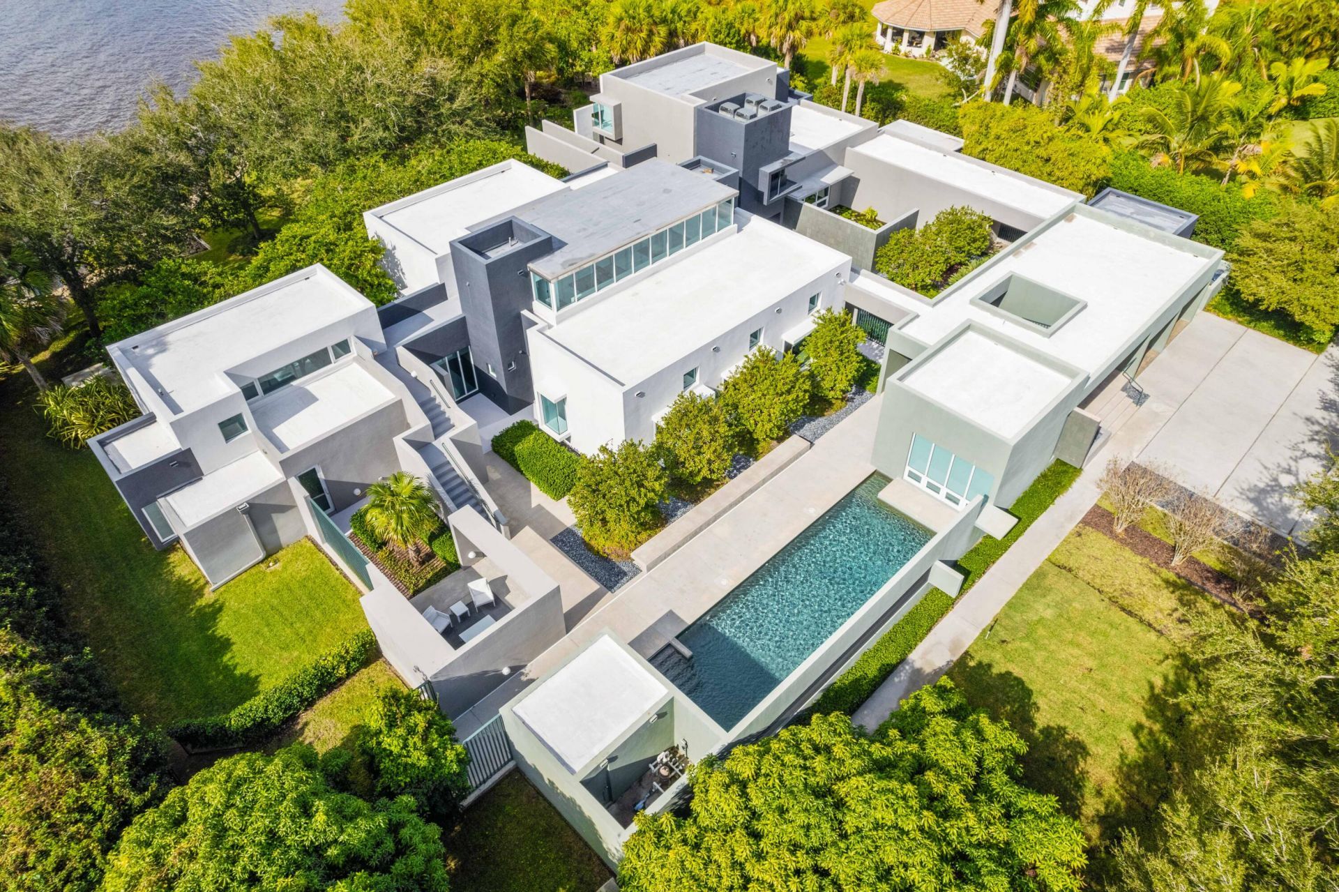 1924 NW Shore Terrace, Stuart, FL 34994 Photo