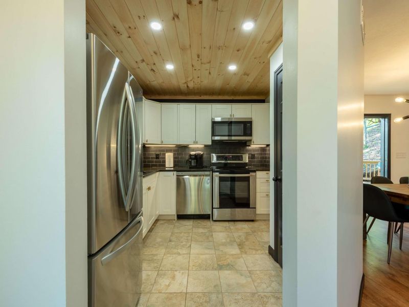 23862 Dunlap Road , Rockbridge, OH 43149 Photo 10