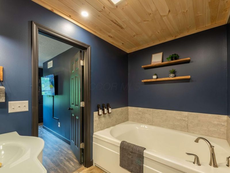 23862 Dunlap Road , Rockbridge, OH 43149 Photo 31