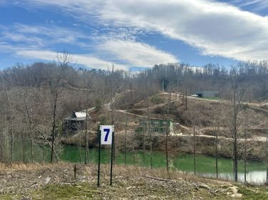 Lot 7 Sleepy Hollow Road, Unit Lot 7, East Bernstadt, KY 40729