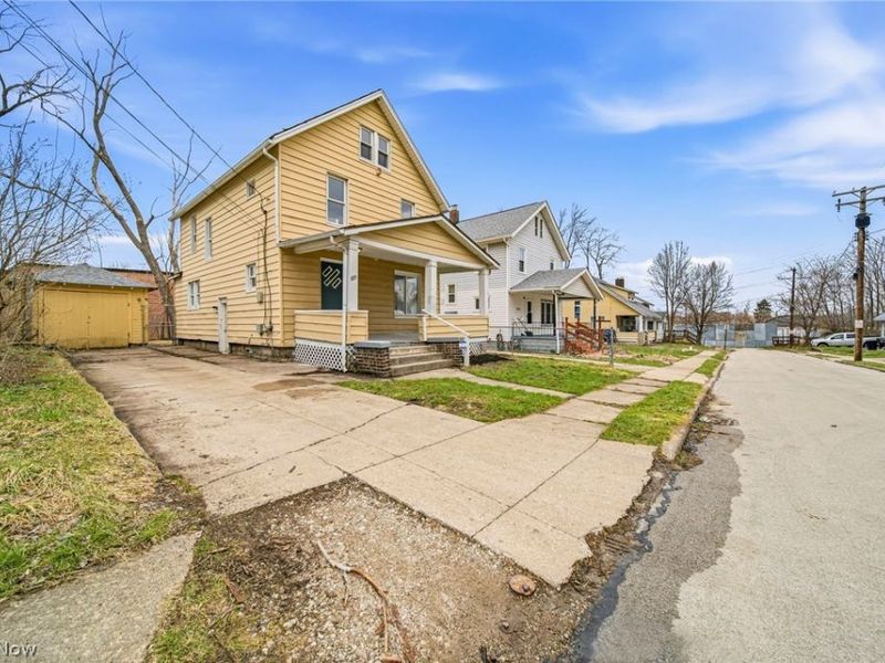 320 Fox Drive, Ashtabula, OH 44004 Photo 3