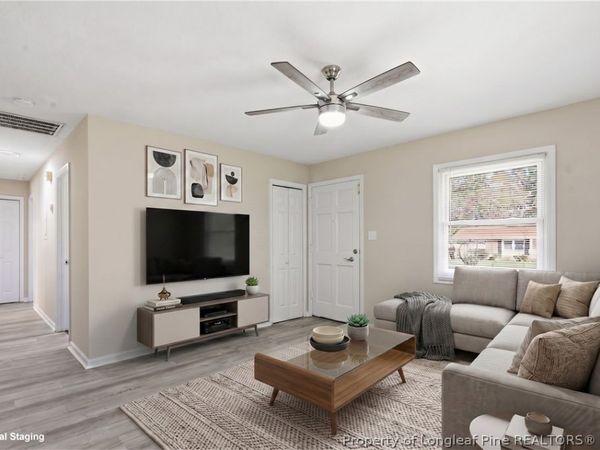 2811 Coronada Parkway, Fayetteville, NC 28306