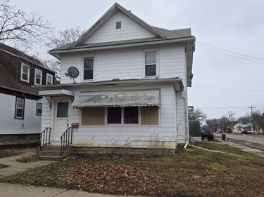 411 5th Street NW, Austin, MN 55912