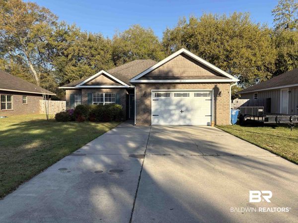 6111 Albray Drive, Gulf Shores, AL 36542