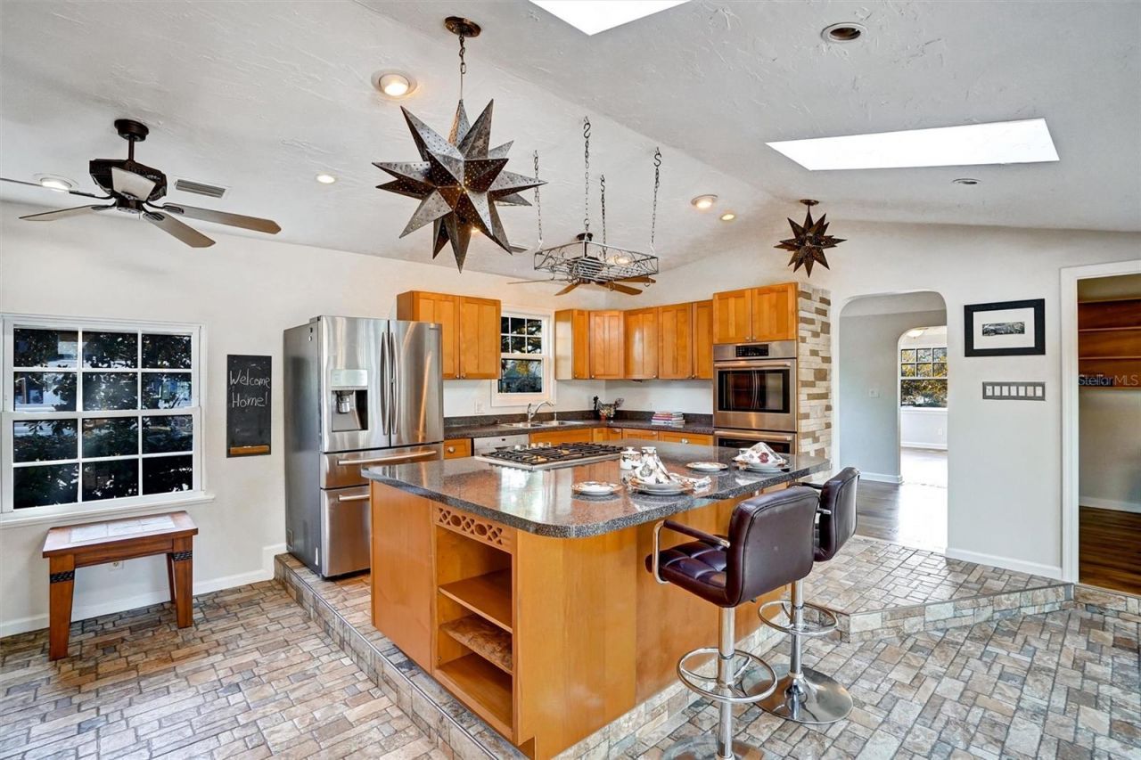 2301 7th Avenue N, Saint Petersburg, FL 33713 Photo