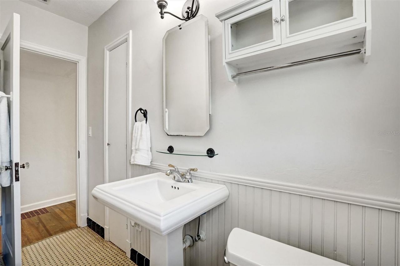 2301 7th Avenue N, Saint Petersburg, FL 33713 Photo