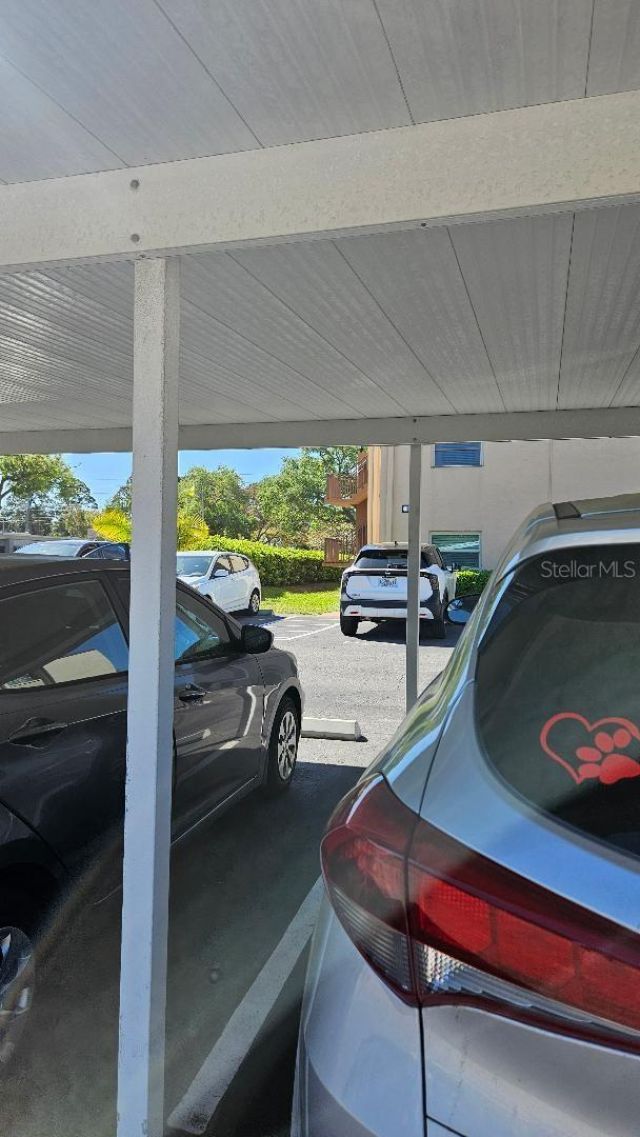 4600 98th Way N, Unit 210, Saint Petersburg, FL 33708 Photo