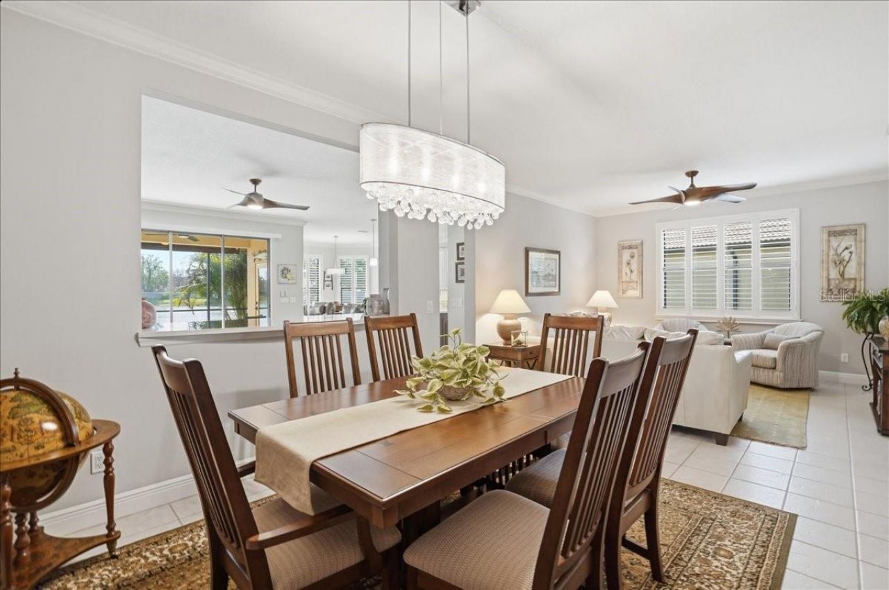 8205 Stirling Falls Circle , Sarasota, FL 34243 Photo