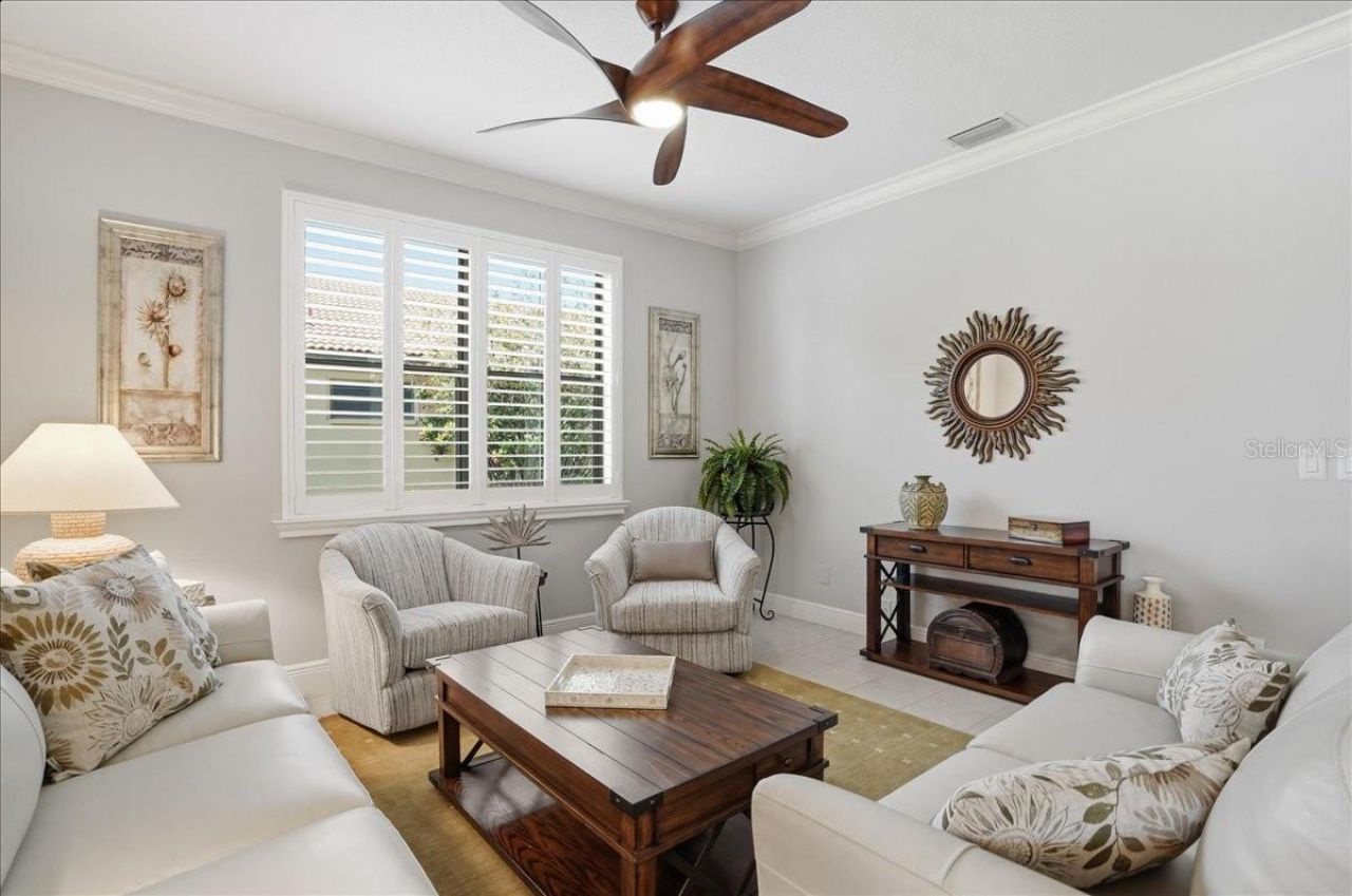 8205 Stirling Falls Circle , Sarasota, FL 34243 Photo