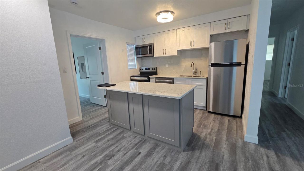 2827 16th Avenue S, Saint Petersburg, FL 33712 Photo