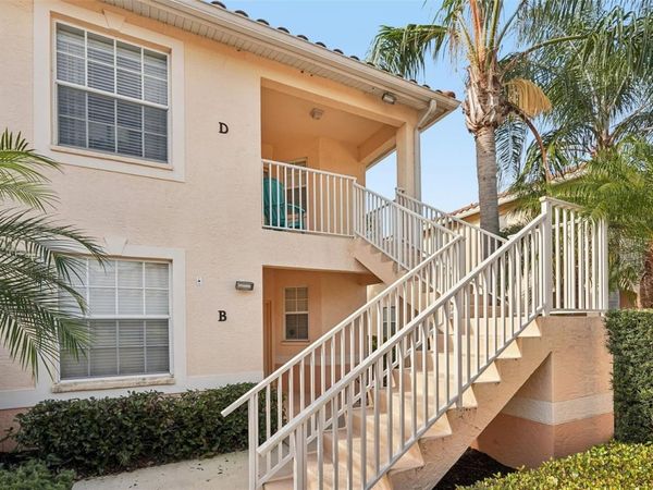 4270 VICENZA DRIVE , Unit D40, VENICE, FL 34293