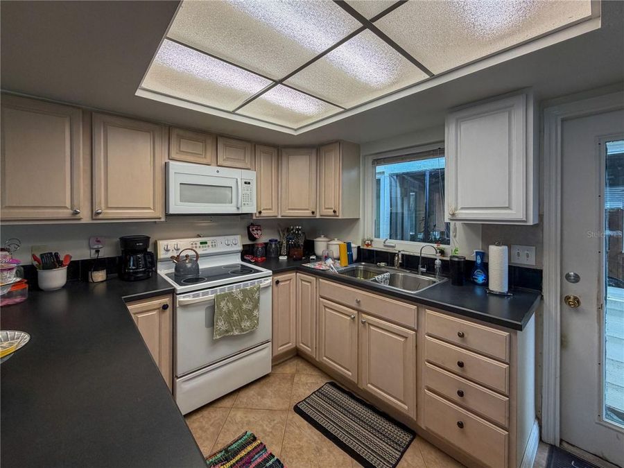 Property Image 80