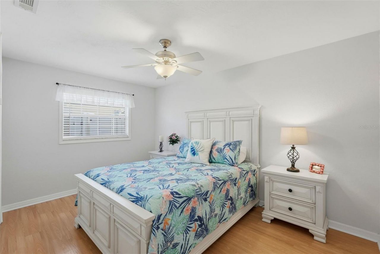 5826 27th Terrace N, Saint Petersburg, FL 33710 Photo