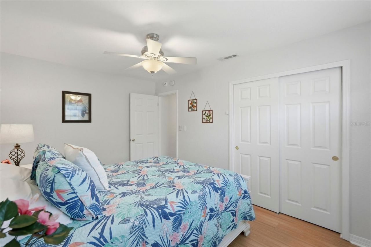 5826 27th Terrace N, Saint Petersburg, FL 33710 Photo