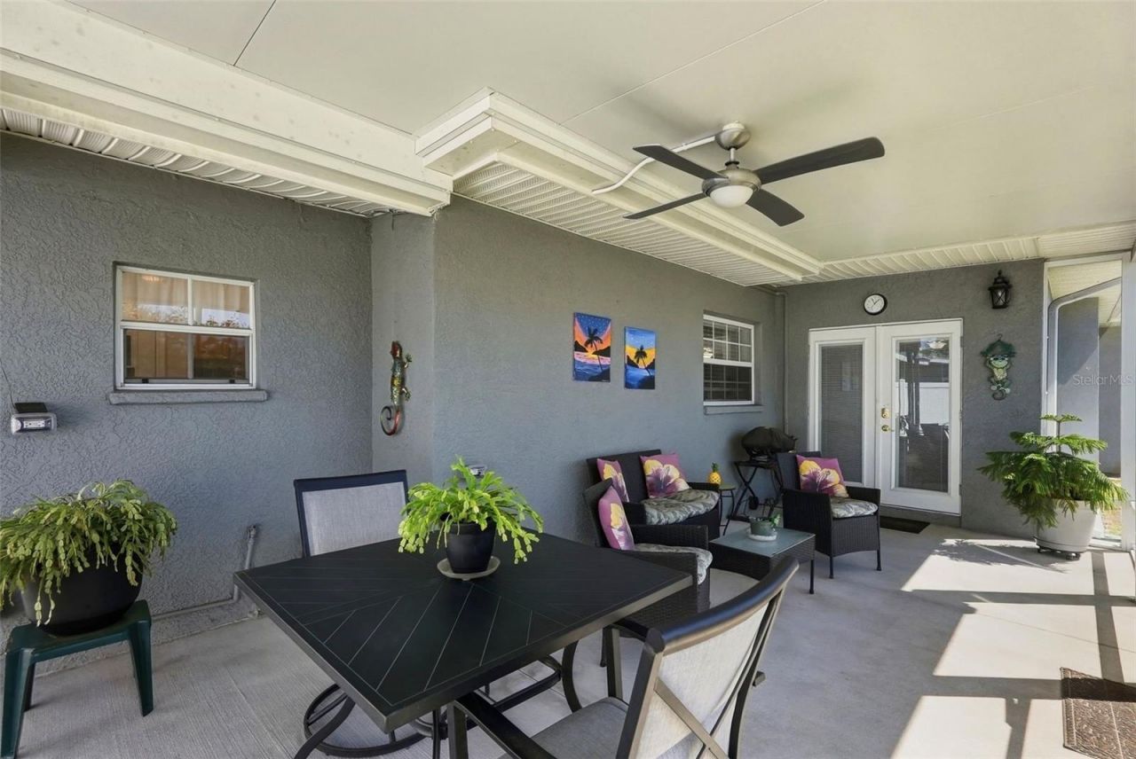 5826 27th Terrace N, Saint Petersburg, FL 33710 Photo