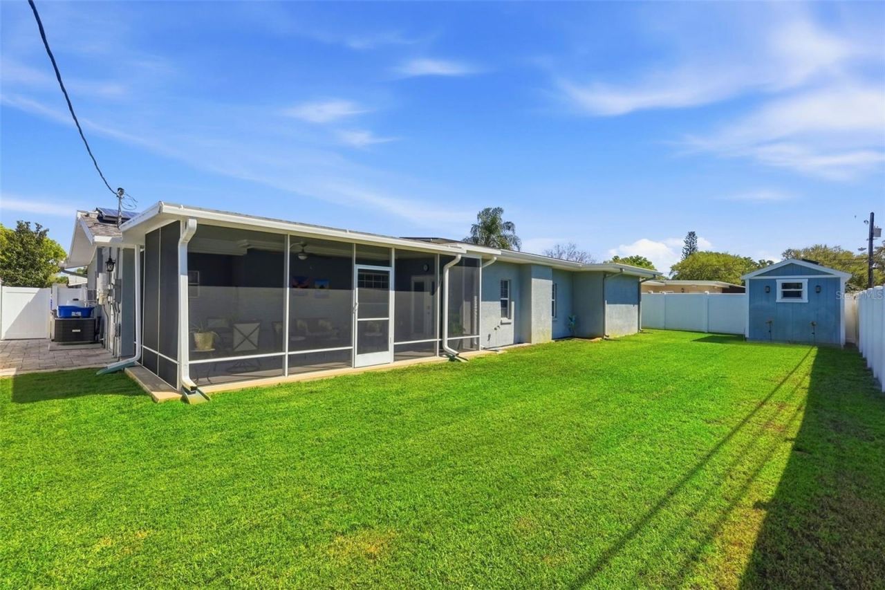 5826 27th Terrace N, Saint Petersburg, FL 33710 Photo