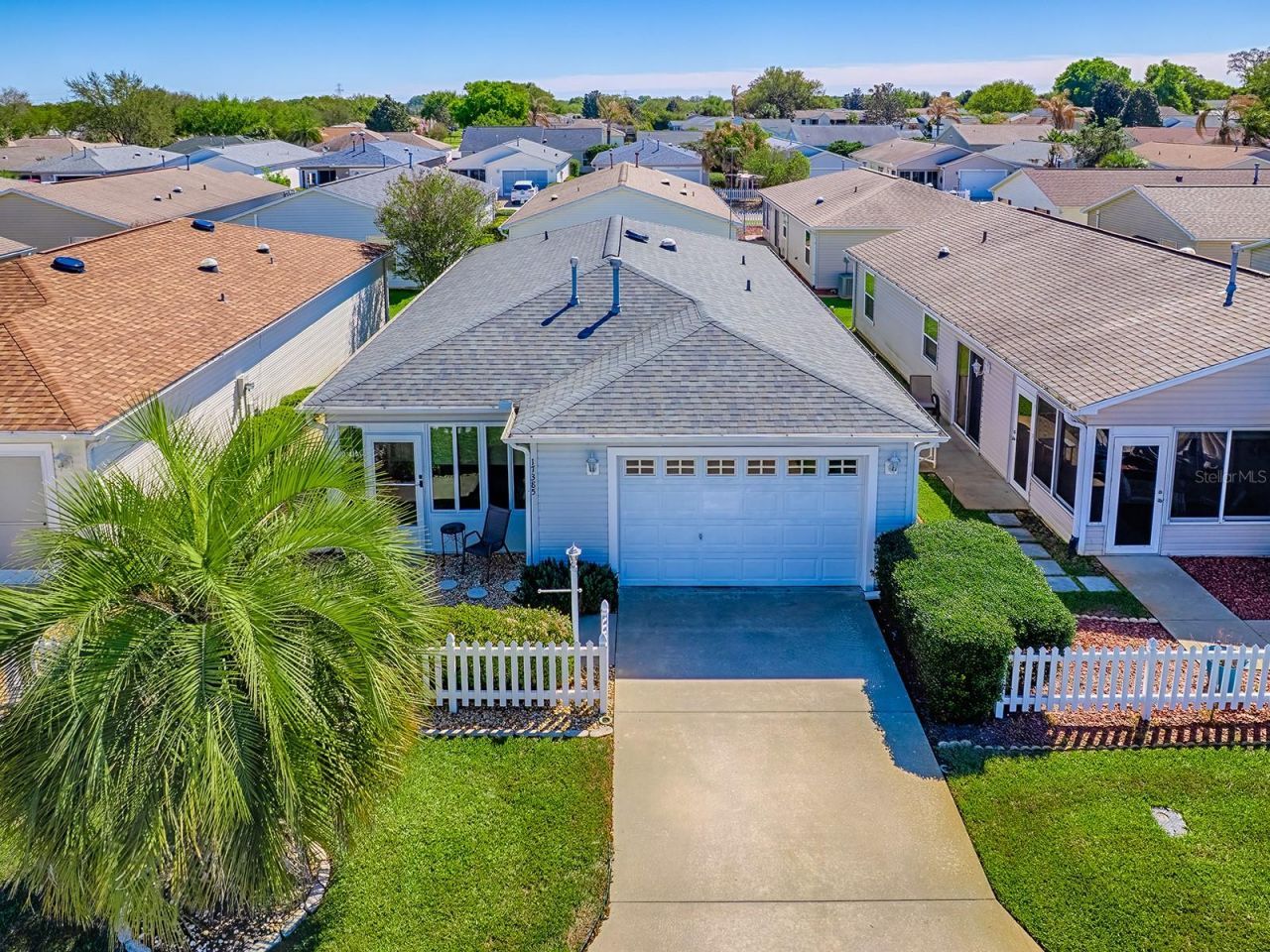 17385 SE 78th Draughton Court, The Villages, FL 32162 Main Photo