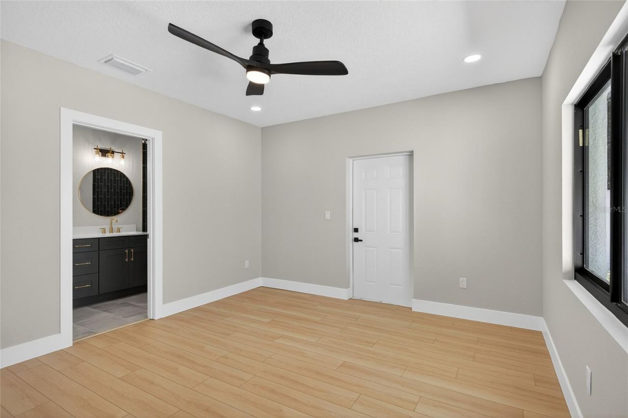 3512 W Mcelroy Avenue, Tampa, FL 33611 Photo