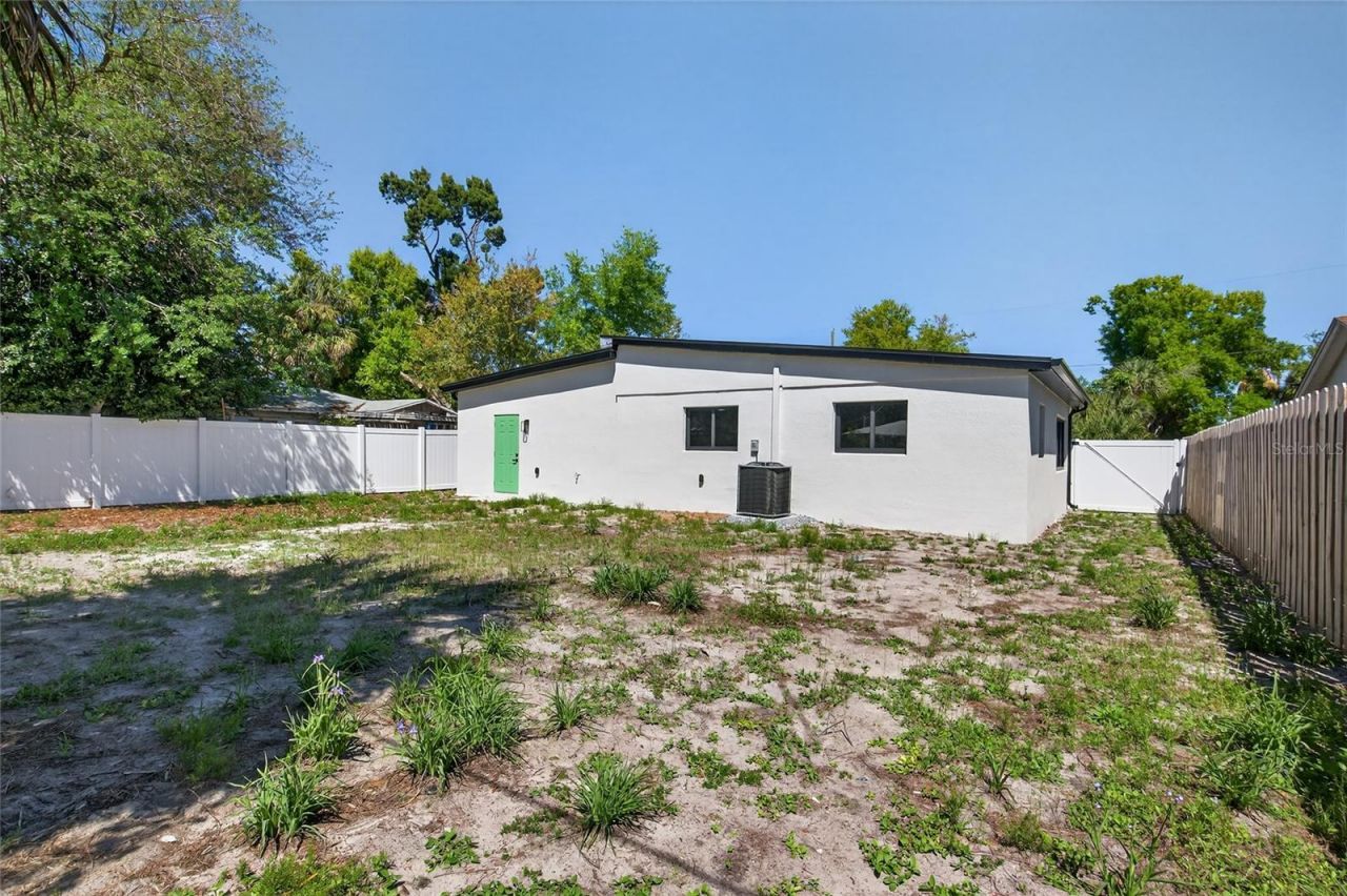 3512 W Mcelroy Avenue, Tampa, FL 33611 Photo