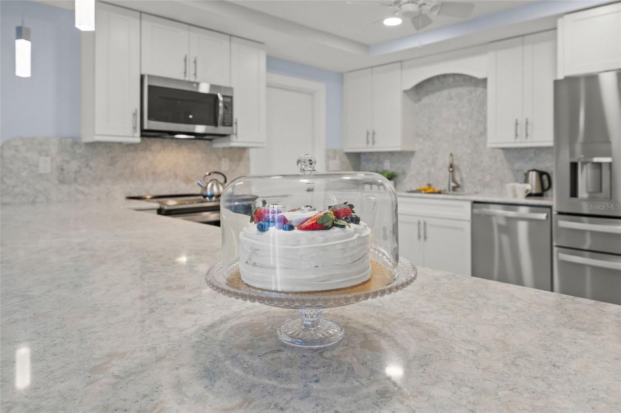 101 Whispering Sands Drive, Unit 105, Sarasota, FL 34242 Photo