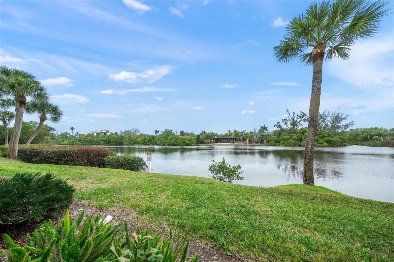 101 Whispering Sands Drive, Unit 105, Sarasota, FL 34242 Photo