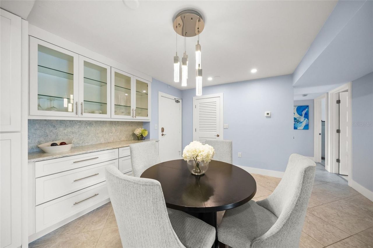 101 Whispering Sands Drive, Unit 105, Sarasota, FL 34242 Photo