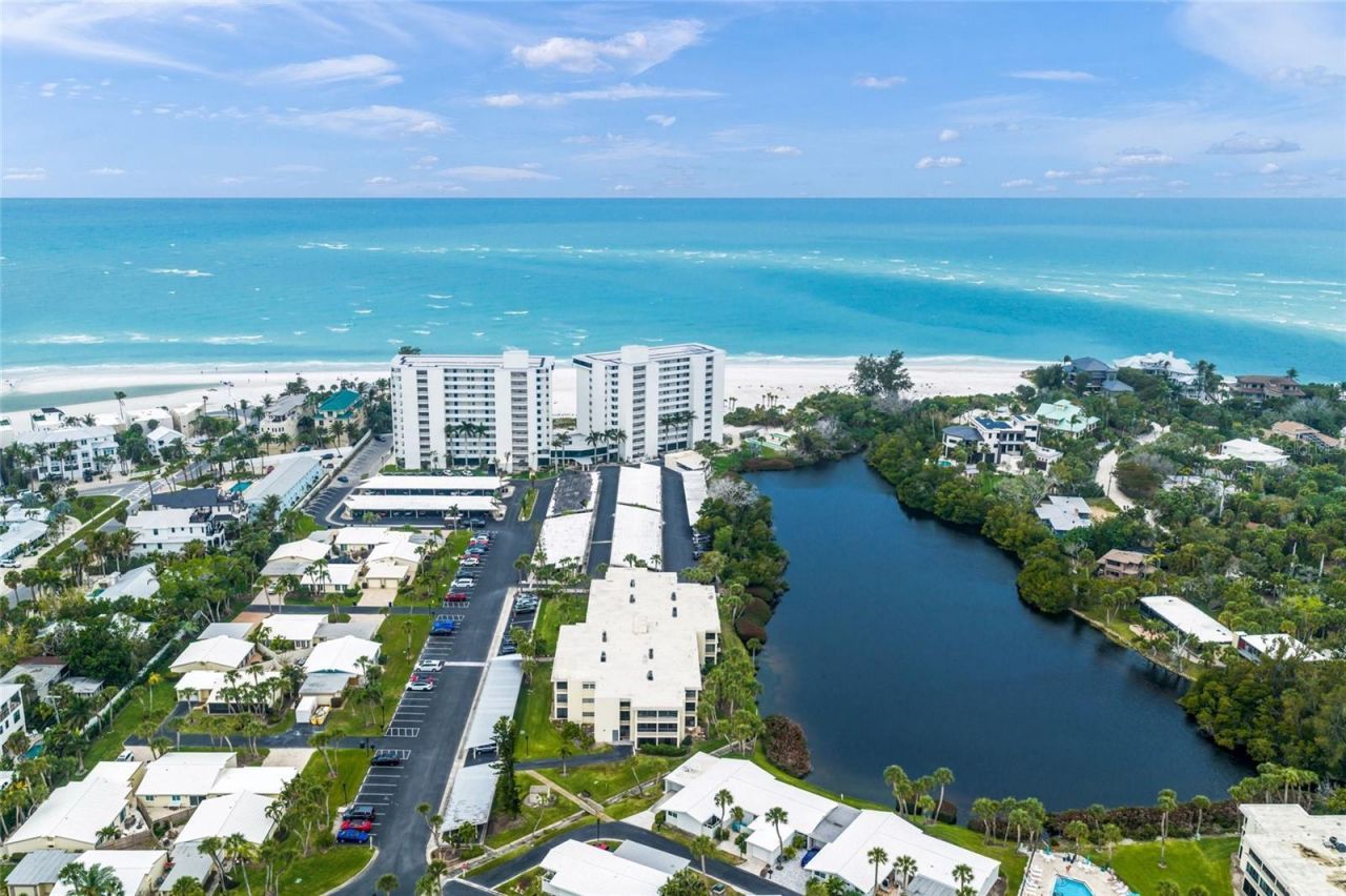 101 Whispering Sands Drive, Unit 105, Sarasota, FL 34242 Photo