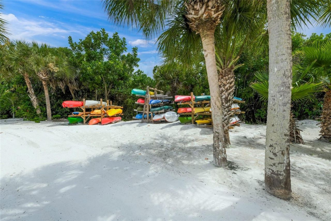 101 Whispering Sands Drive, Unit 105, Sarasota, FL 34242 Photo