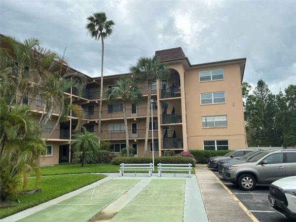 2525 WEST BAY DRIVE , Unit E14, BELLEAIR BLUFFS, FL 33770