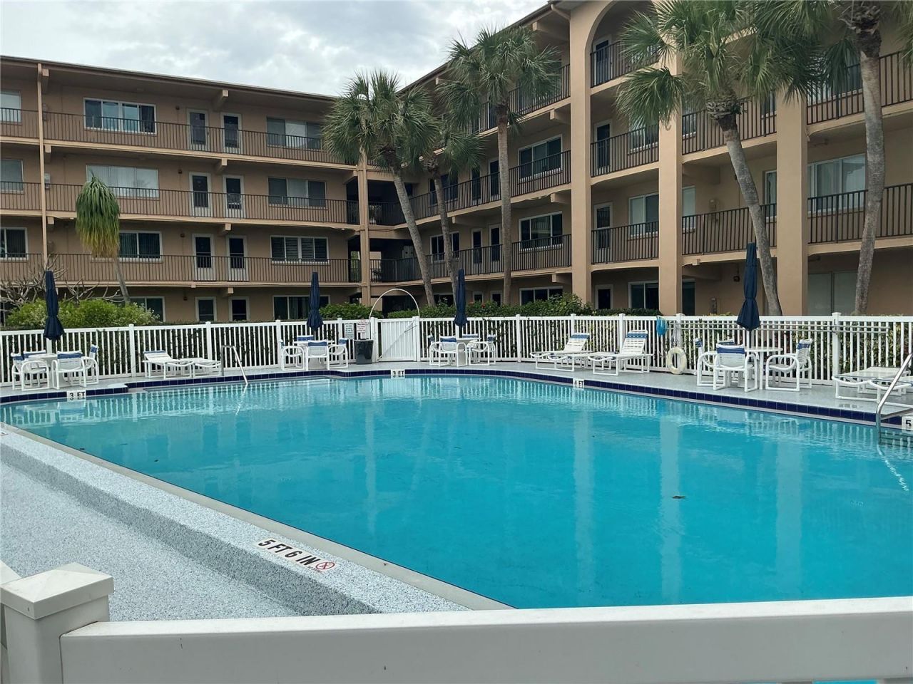 2525 West Bay Drive, Unit E14, Belleair Bluffs, FL 33770 Photo