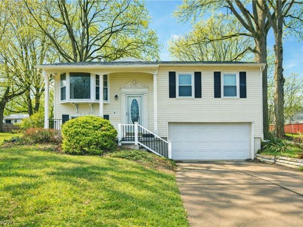 3702 Hightree Avenue SE, Warren, OH 44484