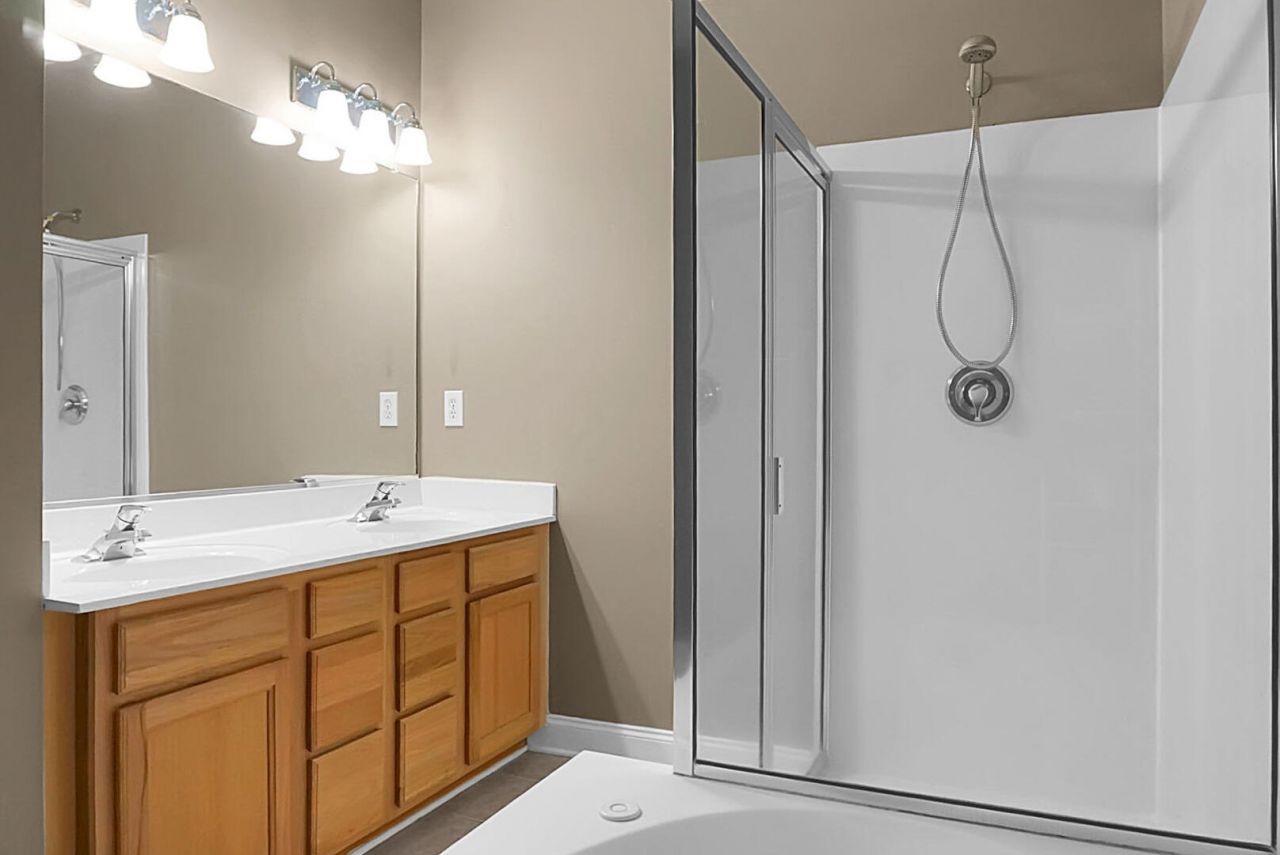 102 Antebellum Way Photo 48