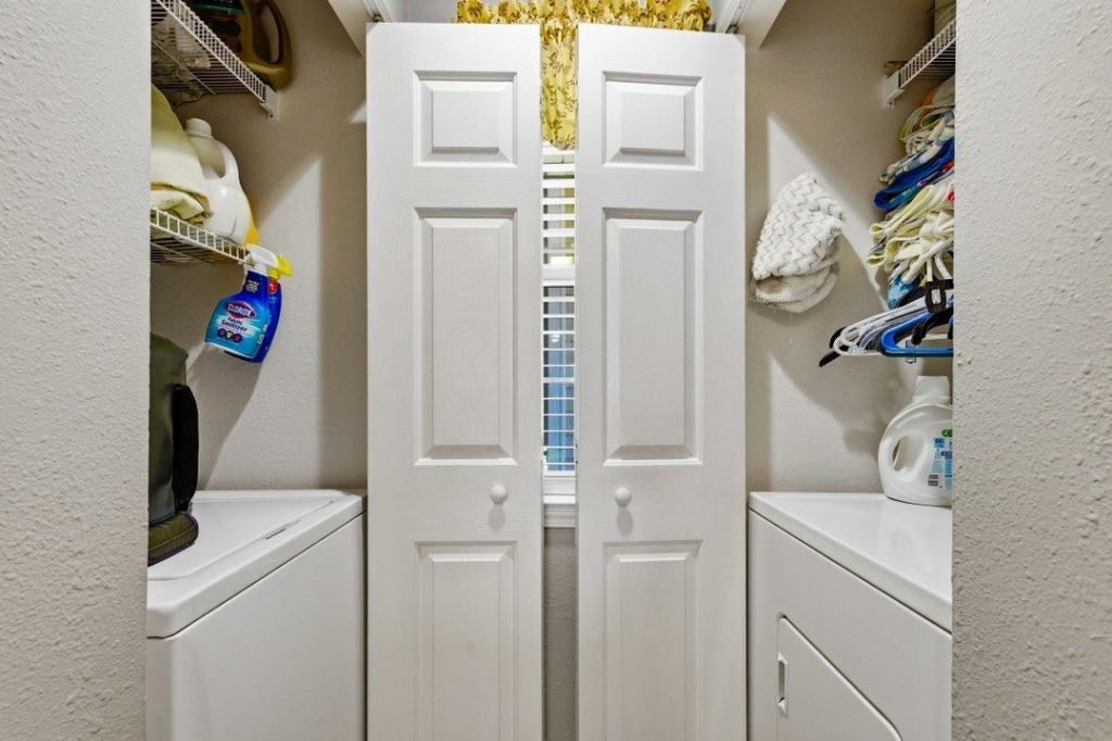 514 White River Dr. Photo 12